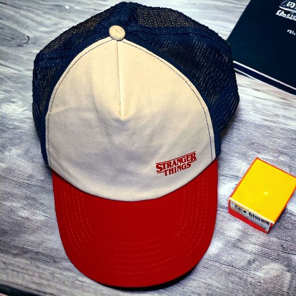 Stranger Things Mesh Snap Back Cap Trucker Hat Red White Blue Netflix Cult Show - Picture 7 of 9